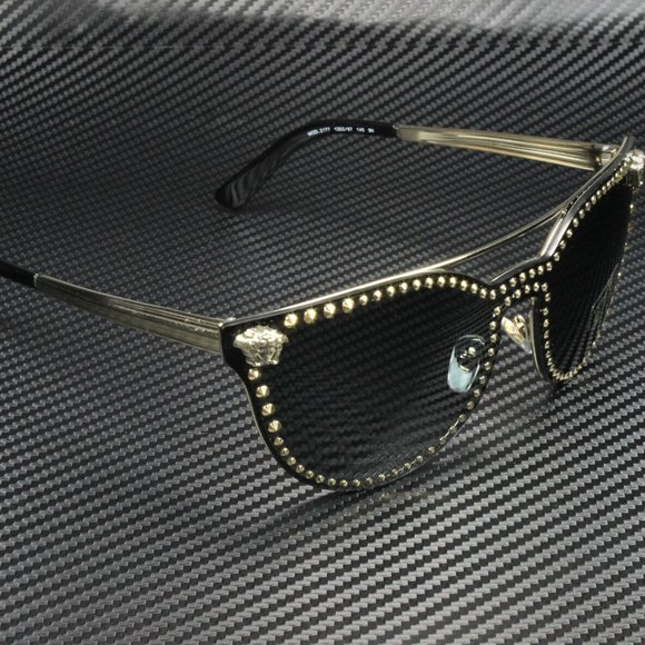 SALE! Versace Super Model 45mm Sunglasses - Picture 3 of 5